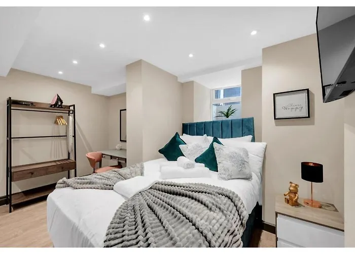 Serene Bliss: Perfect Studio For 2